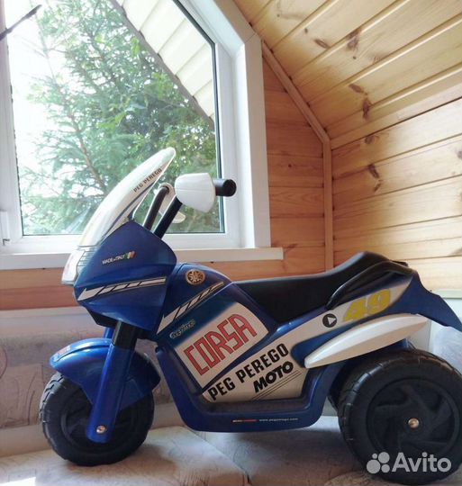 Детский электро мотоцикл peg perego