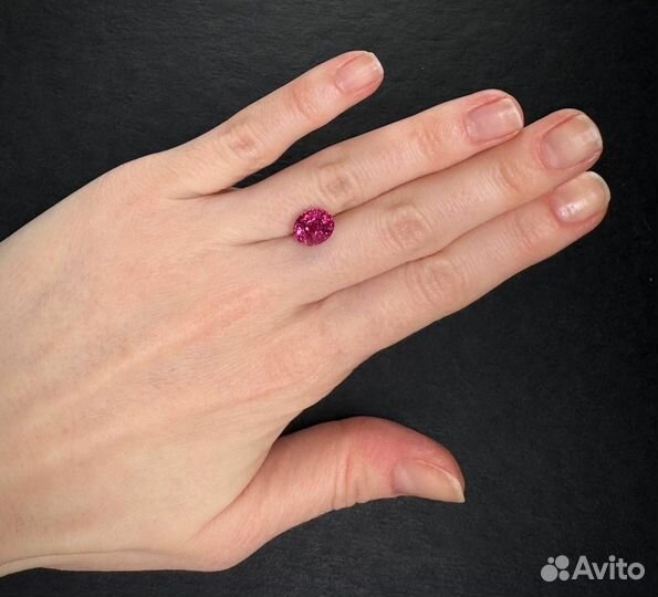 Очень яркий турмалин рубеллит 2,21 ct