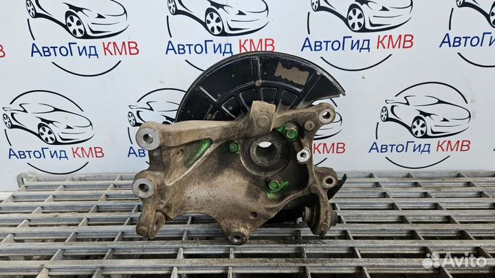 Кулак поворотный задний правый Opel Insignia