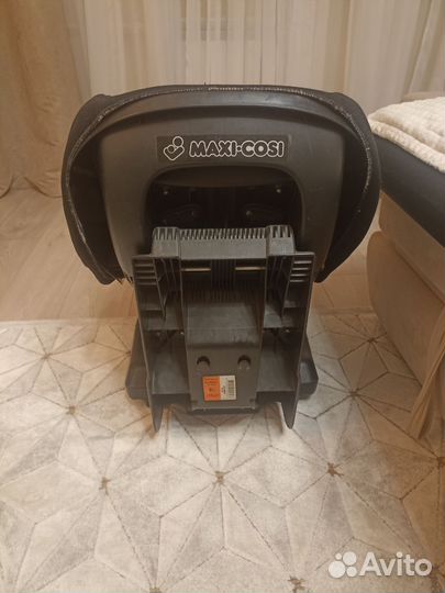 Детское автокресло maxi cosi