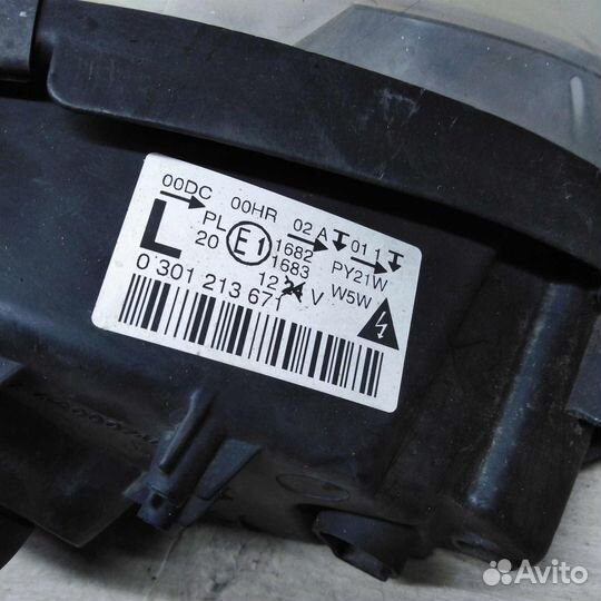 Фара передняя левая Peugeot 407 ксенон