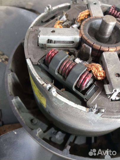 Вентилятор Охлаждения двигателя Ford Mondeo