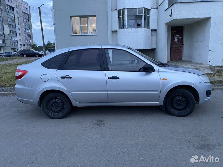 LADA Granta 1.6 МТ, 2014, 122 050 км