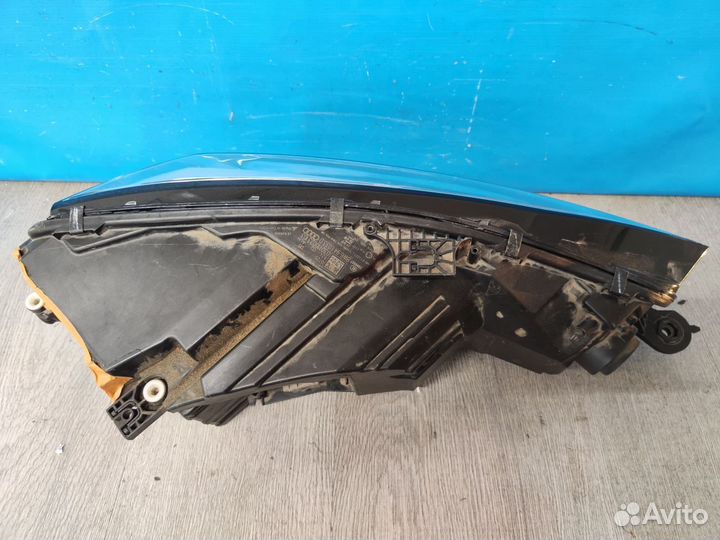 Фара левая Audi A5 2 8W 2016