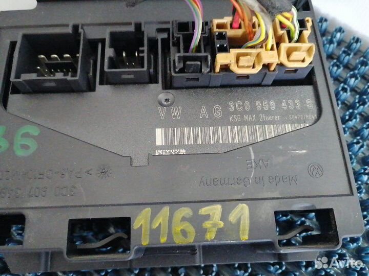 Блок комфорта Volkswagen Passat