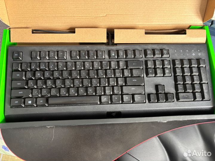 Игровая клавиатура razer