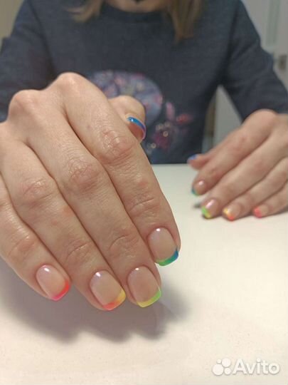 Маникюр, педикюр