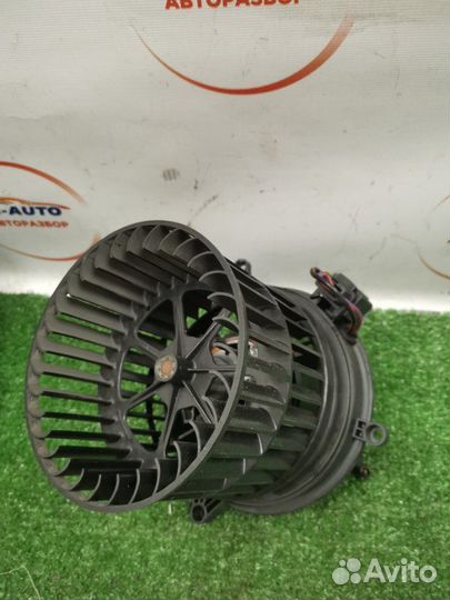 Мотор печки Ford Fusion 1.6 fyja 2008