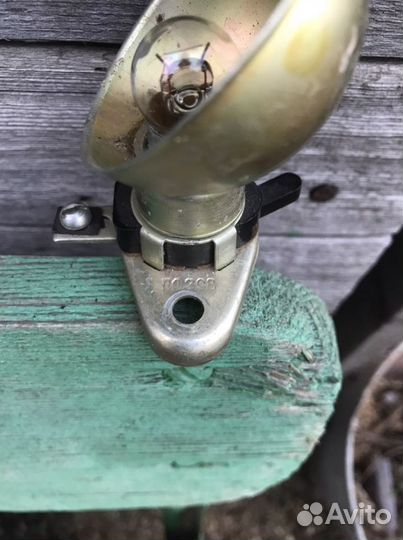 Подкапотная лампа пл 208