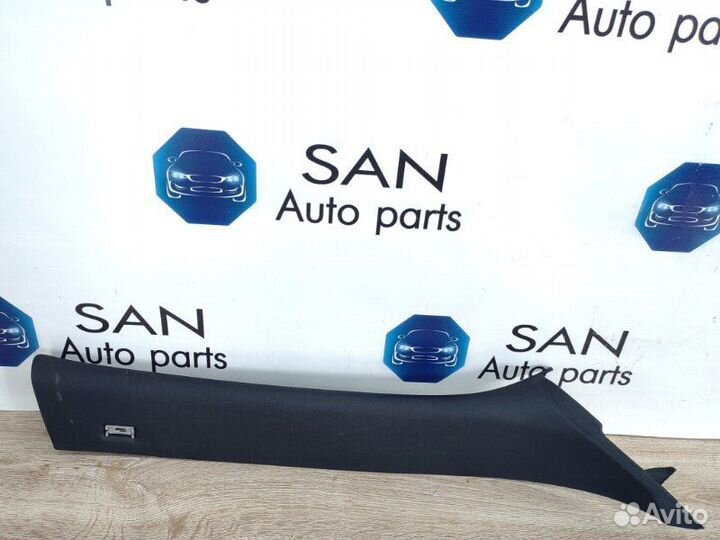 Накладка стойки лобового стекла передняя правая