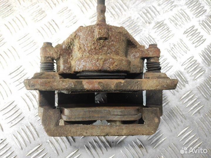 Суппорт передний правый Gaz Газ 2011