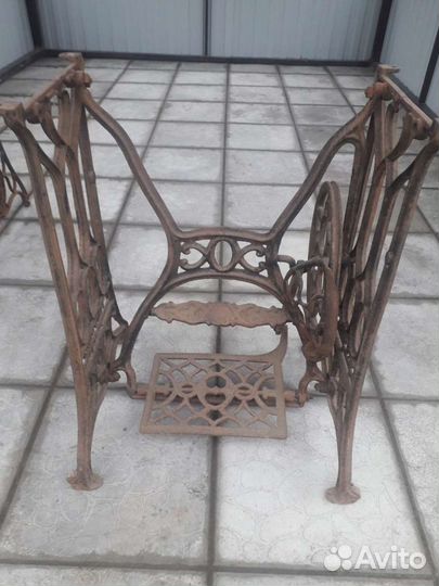 Чугунная станина,Арон Бибер