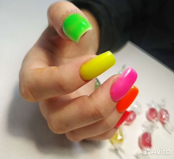 Услуги маникюра