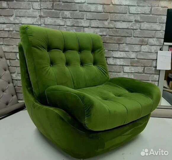 Перетяжка и реставрация мягкой мебели