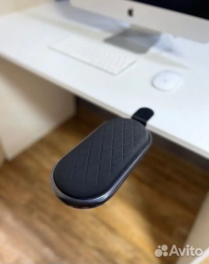 Подлокотник для стола