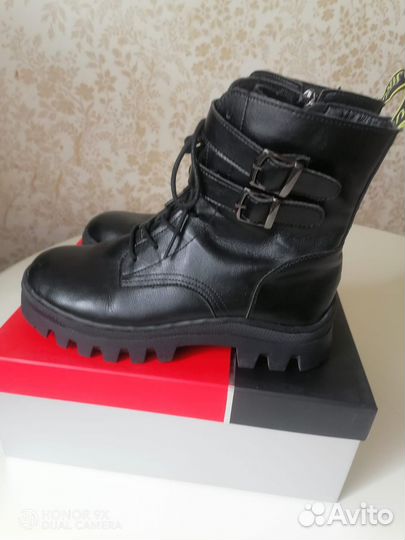 Кожаные ботинки для девочки