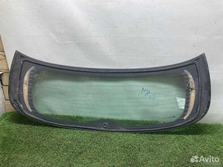 Стекло заднее Opel Astra H 2004-2015