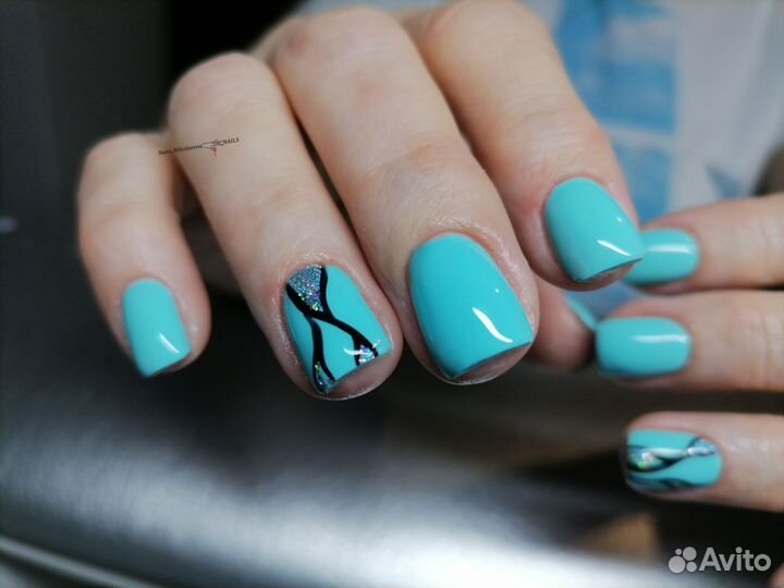 Маникюр наращивание ногтей