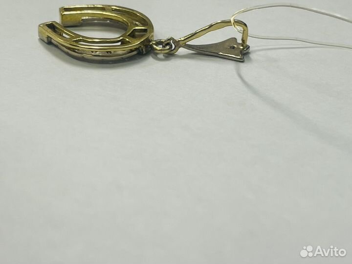 Ювелирные изделия из золота подвеска