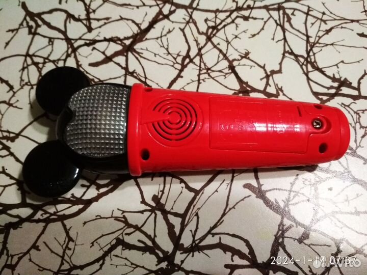 Микрофон игрушка