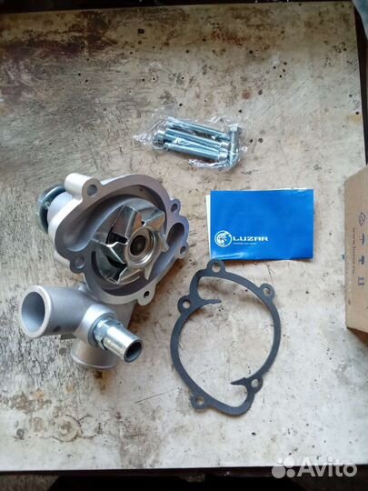 Помпа змз 406