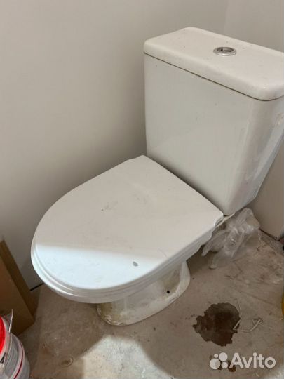 Унитазы и бачки бу