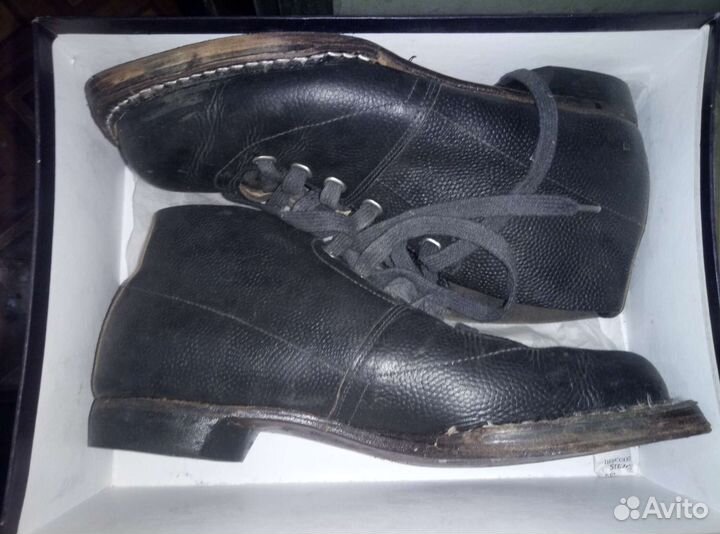 Ботинки лыжные