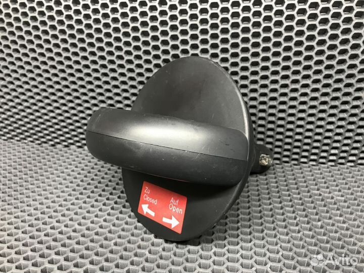 Кронштейн запасного колеса mercedes W163 ML