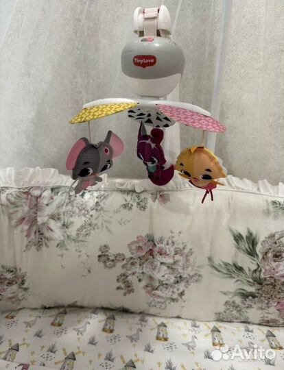 Мобиль на кроватку tiny love