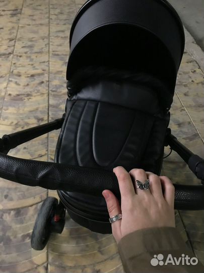 Коляска 2 в 1 эко кожа