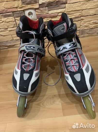 Роликовые коньки