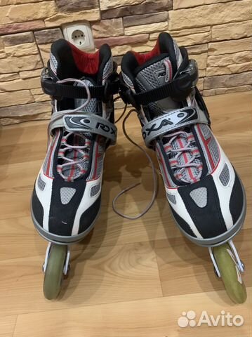 Роликовые коньки