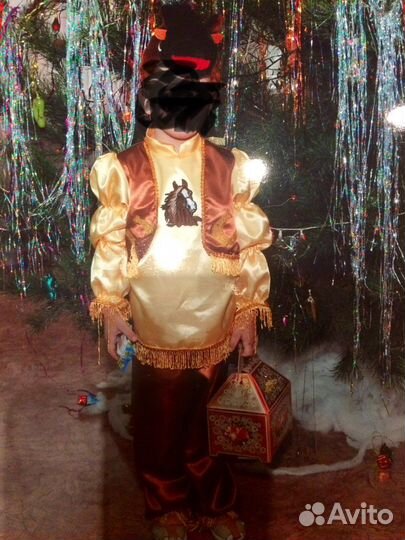 Костюм карнавальный