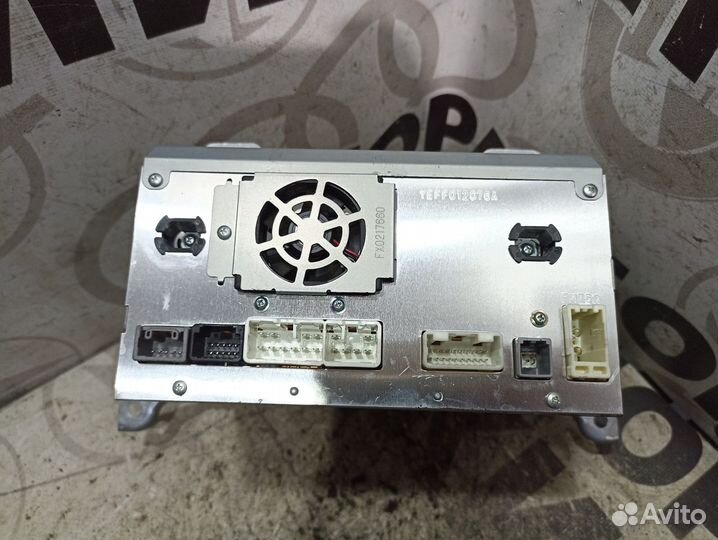 Магнитола Toyota Avensis T270