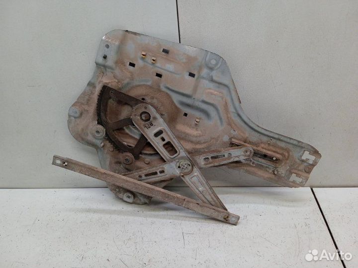 Стеклоподъемник задний левый Kia Cerato 1 LD 1.6