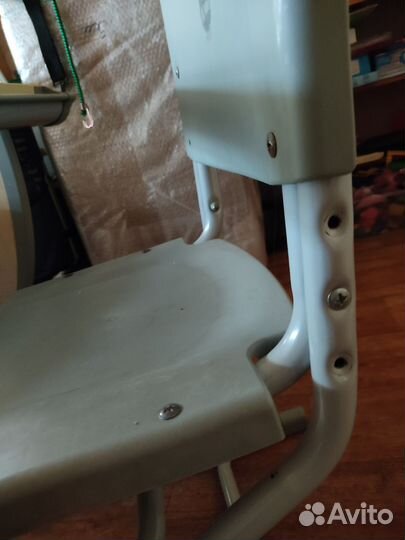 Растущий стол и стул для школьника