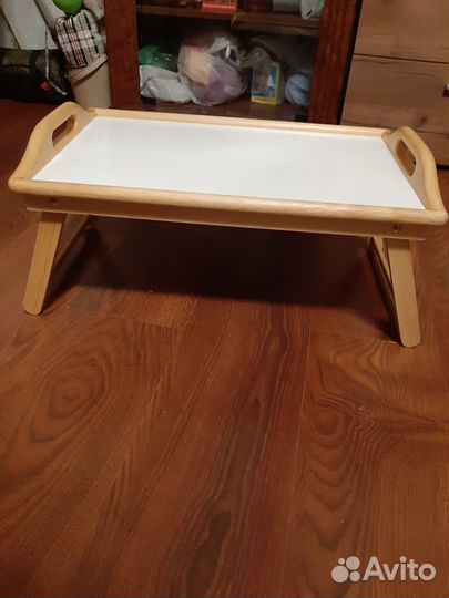 Столик поднос