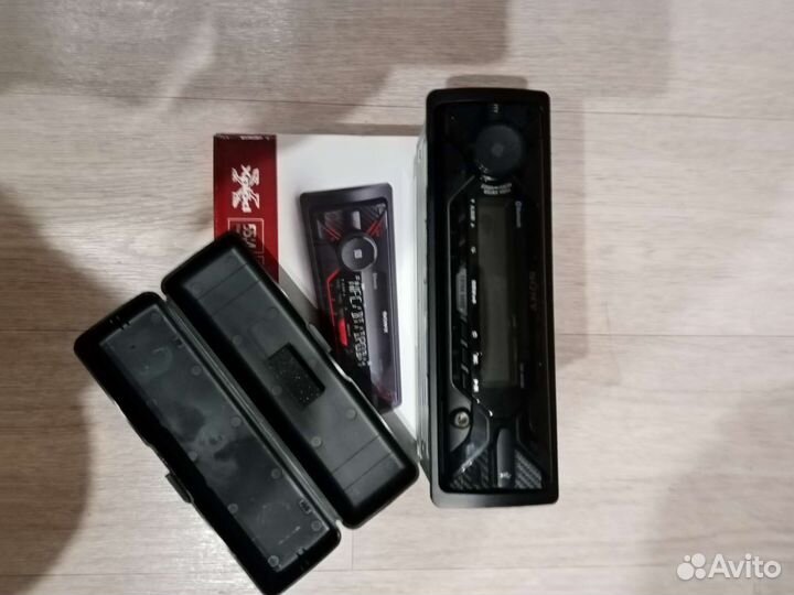 Авто магнитола sony DSX-A410BT