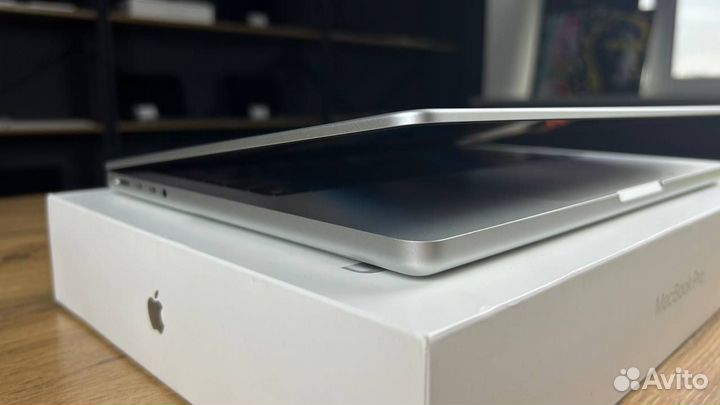 MacBook Pro 14 M1 Pro 16/512 новый