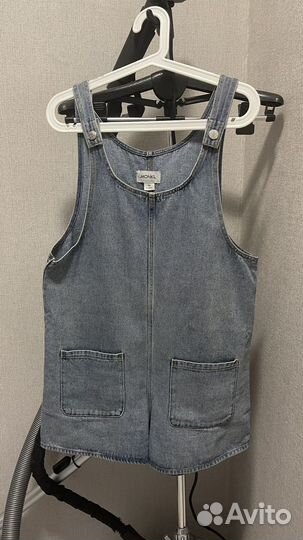 Джинсовый комбинезон