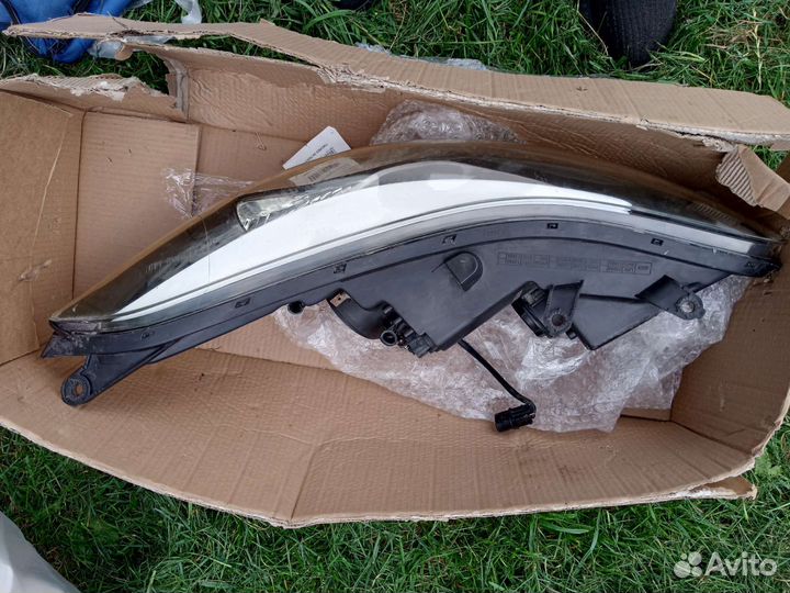 Фара левая hyundai Elantra md