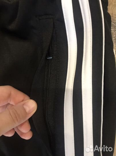 Мужской спортивный костюм adidas