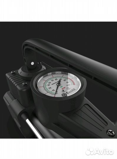 Автомобильный компрессор (насос)