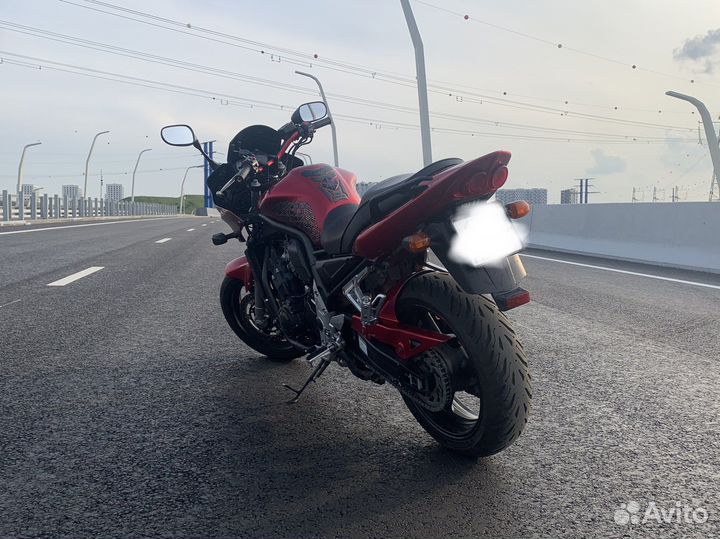 Yamaha fzs 1000 fazer