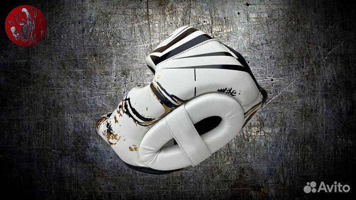 Боксерский шлем