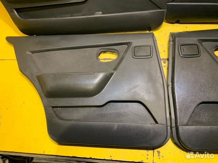 Обшивка двери Daewoo Nexia 2008-2016