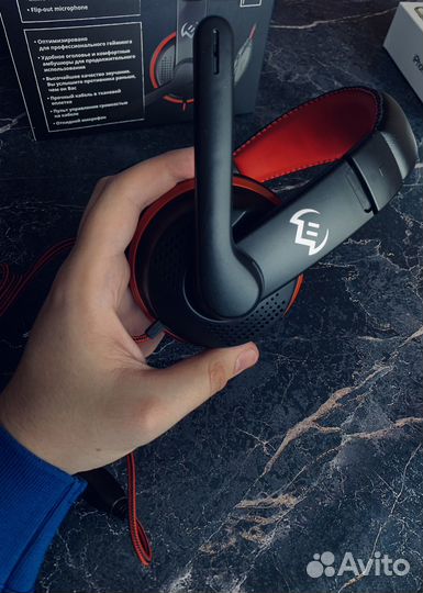 Игровые наушники гарнитура