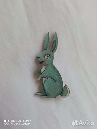 Брошь Новая