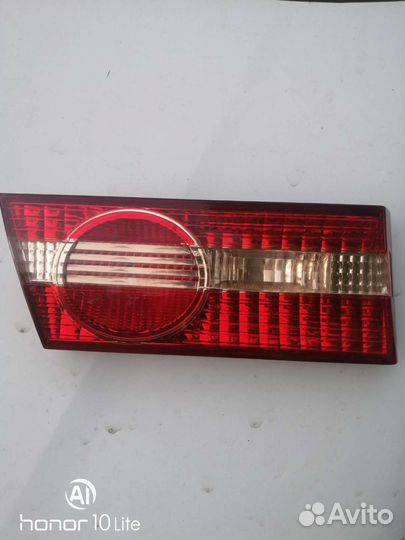 Фонарь задний vista