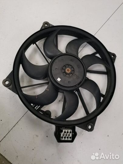 Вентилятор охлаждения радиатора Renault Fluence